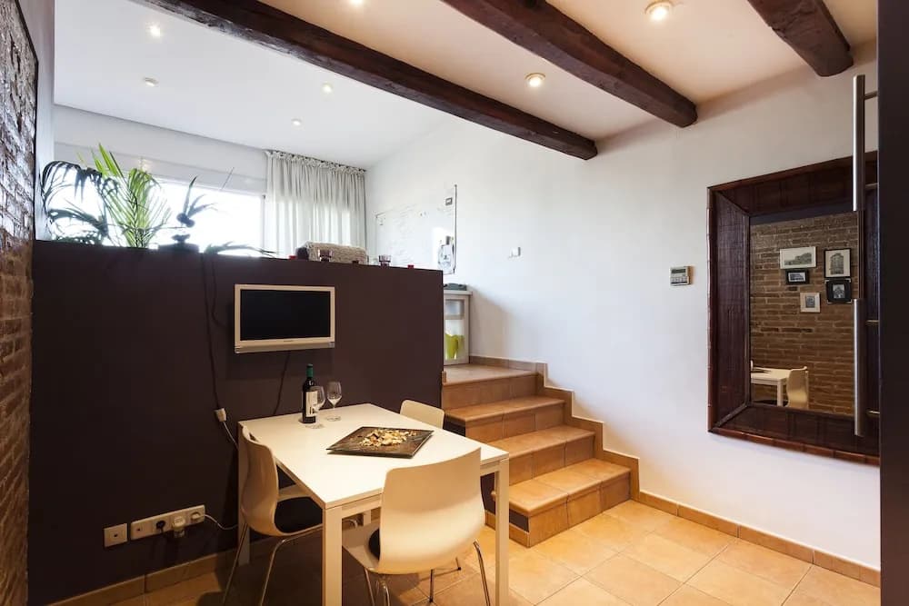 No Limit Hostel Sagrada Familia - photo 11