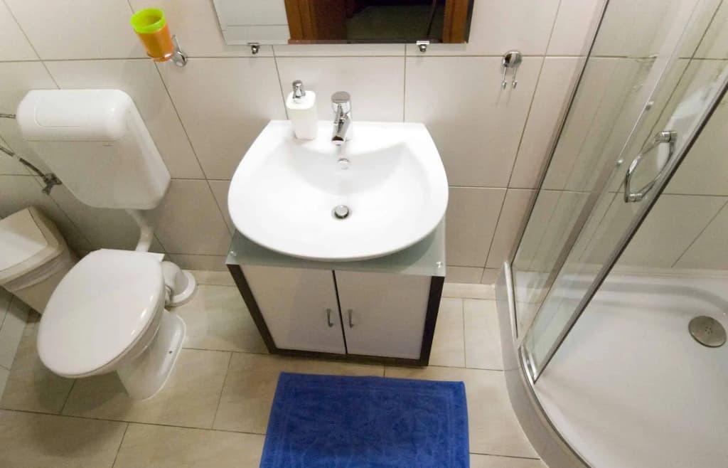 Budapest GuestRooms - photo 8