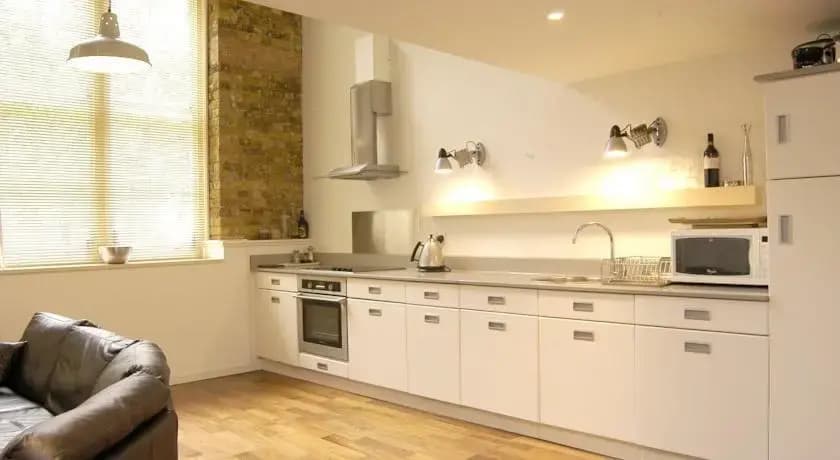 Old School Loft Apartment - photo 8