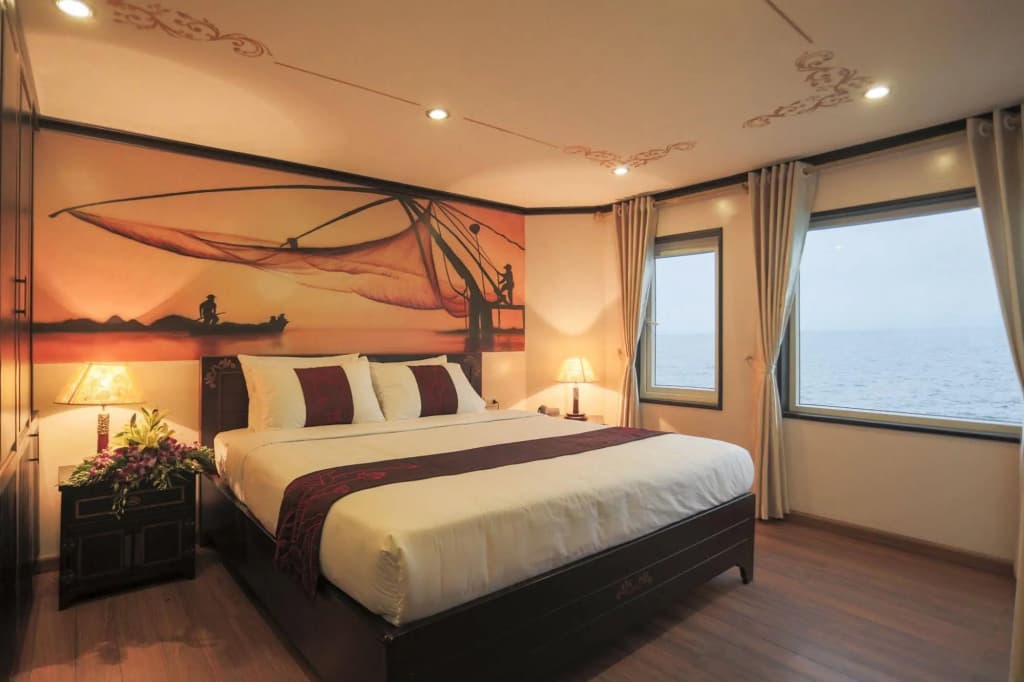 Huong Hai Sealife Cruise - photo 3