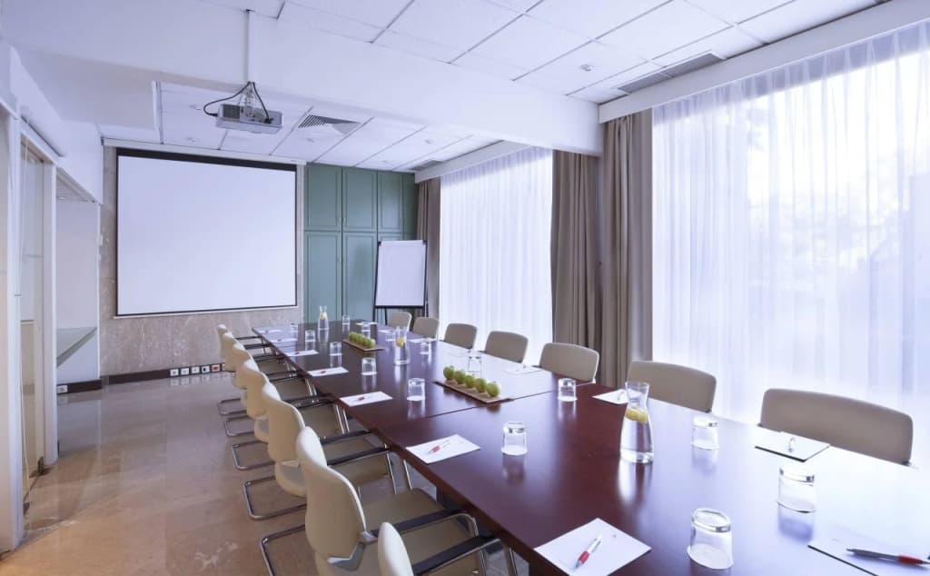Lisbon Marriott Hotel - photo 14
