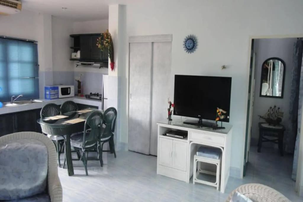 Patong Sunbeach Mansion - photo 7