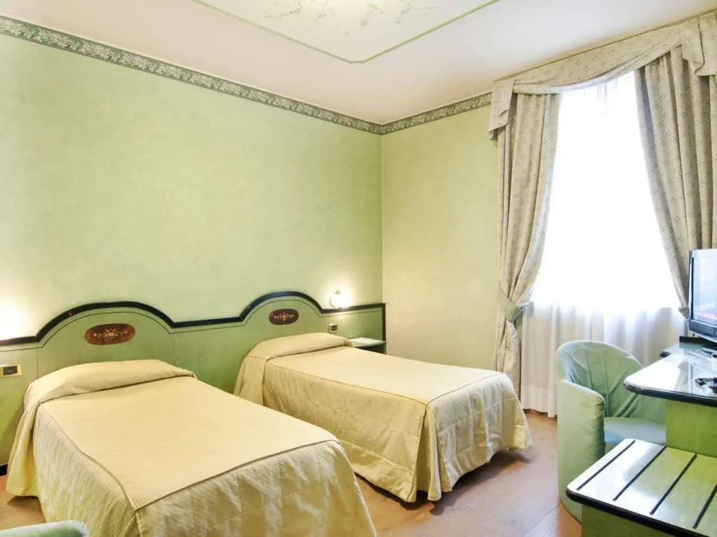Puccini Hotel Milan, Tapestry Collection by Hilton - photo 3