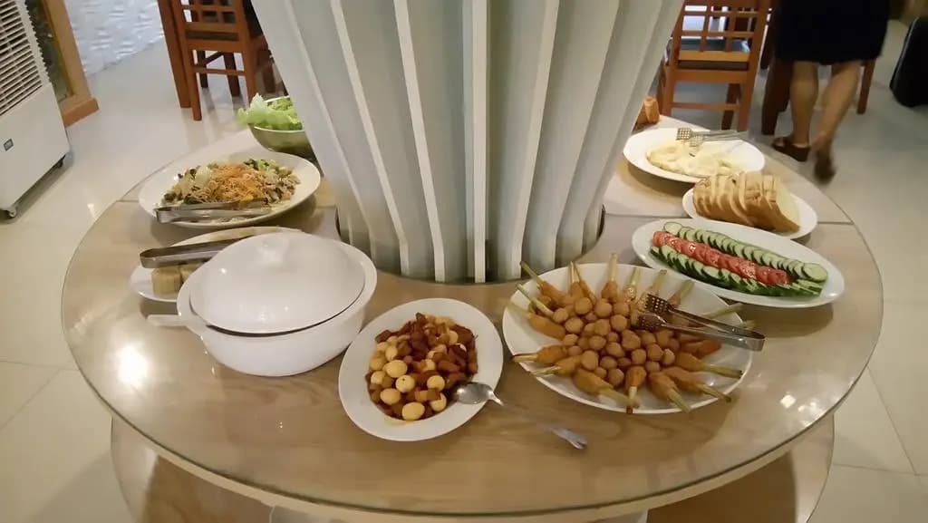 Hoa Phong Hotel - photo 13