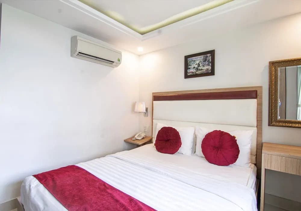 Diamond Hotel - photo 4