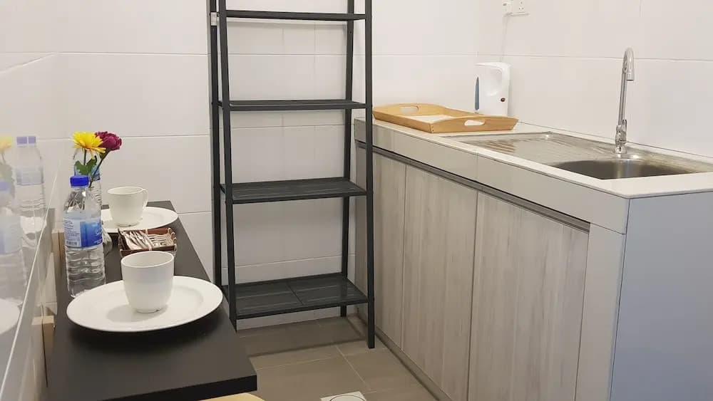 Euzmo Residences at Studio 14 - photo 8