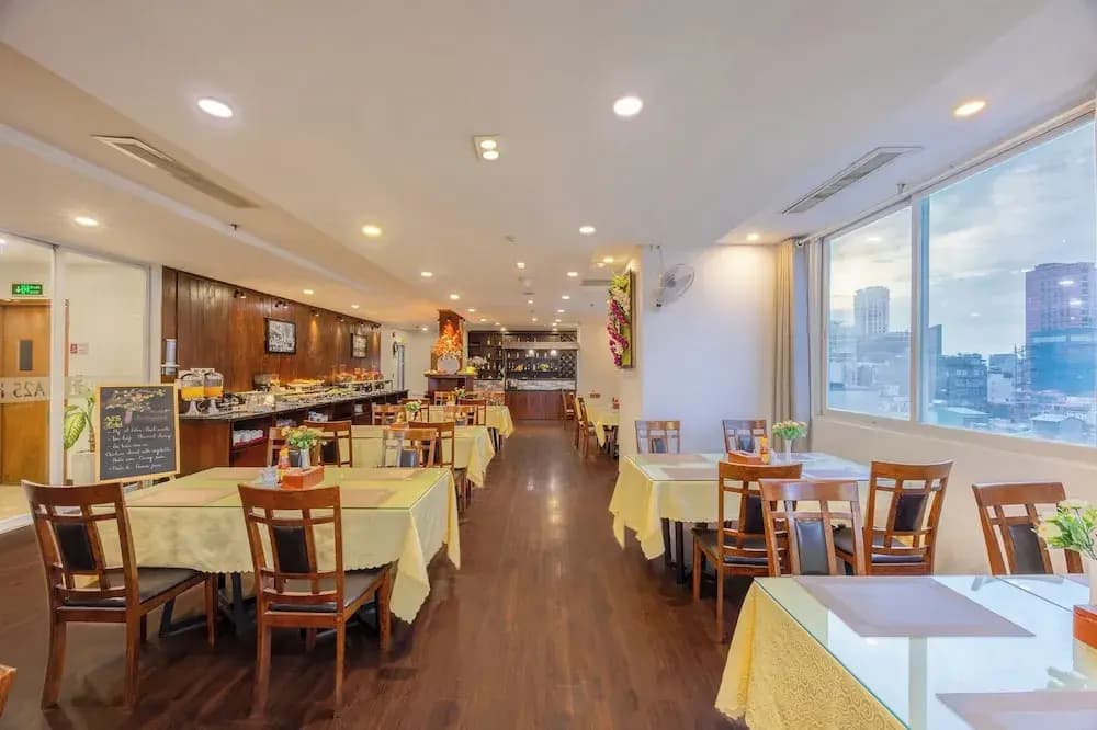A25 Premium Hotel - 29 Le Thi Hong Gam - photo 28