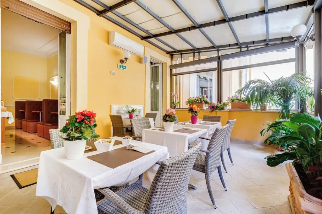 Hotel Cellini - photo 24