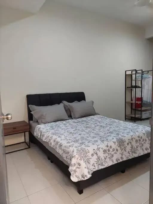 Yong Guesthouse - photo 11