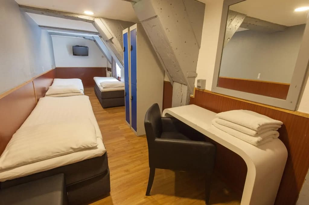Travel Hotel Amsterdam - photo 41