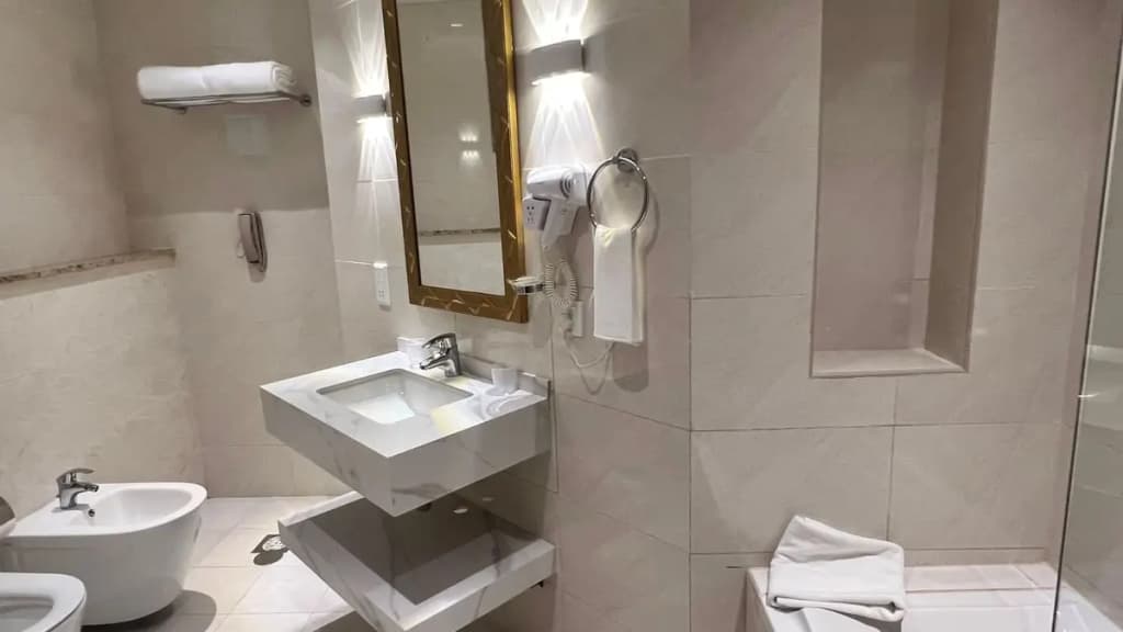 City Seasons Suites - photo 31