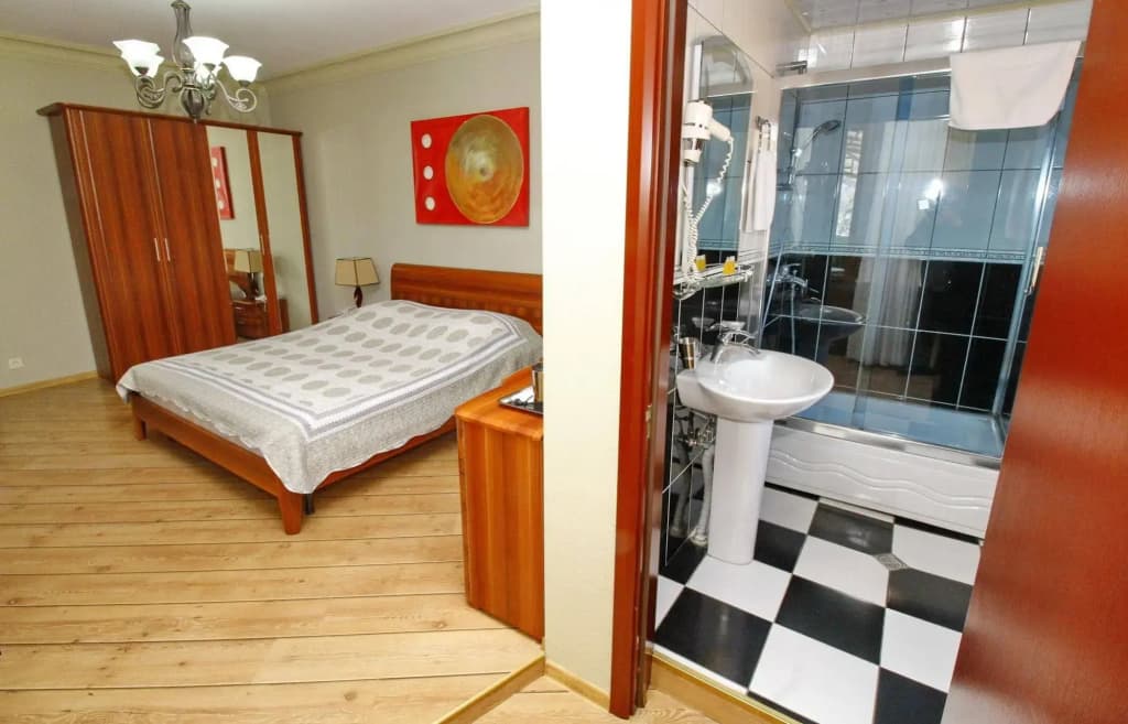 Hotel Penthouse - photo 6