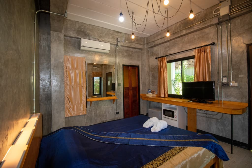W hostel - photo 3