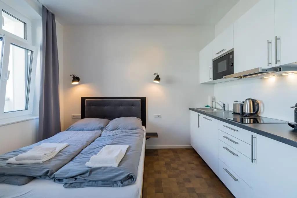 Nena Apartments Hermannplatz - photo 24