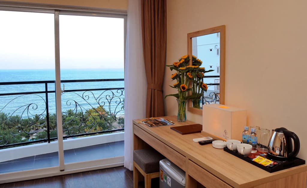 Begonia Nha Trang Hotel - photo 7
