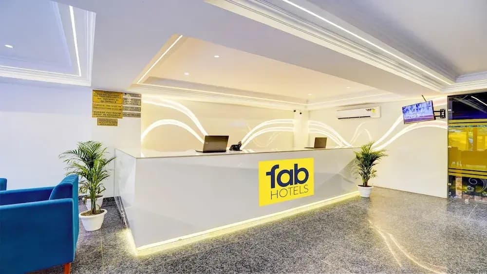 FabHotel D2 - photo 2
