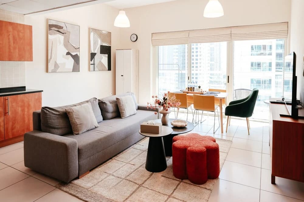 Elegant 1BD with Stunning Views - photo 3