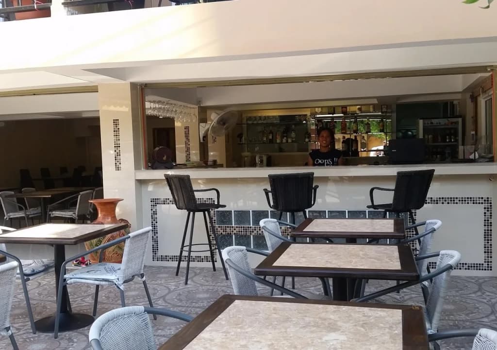 Patumnak Beach Guesthouse - photo 24