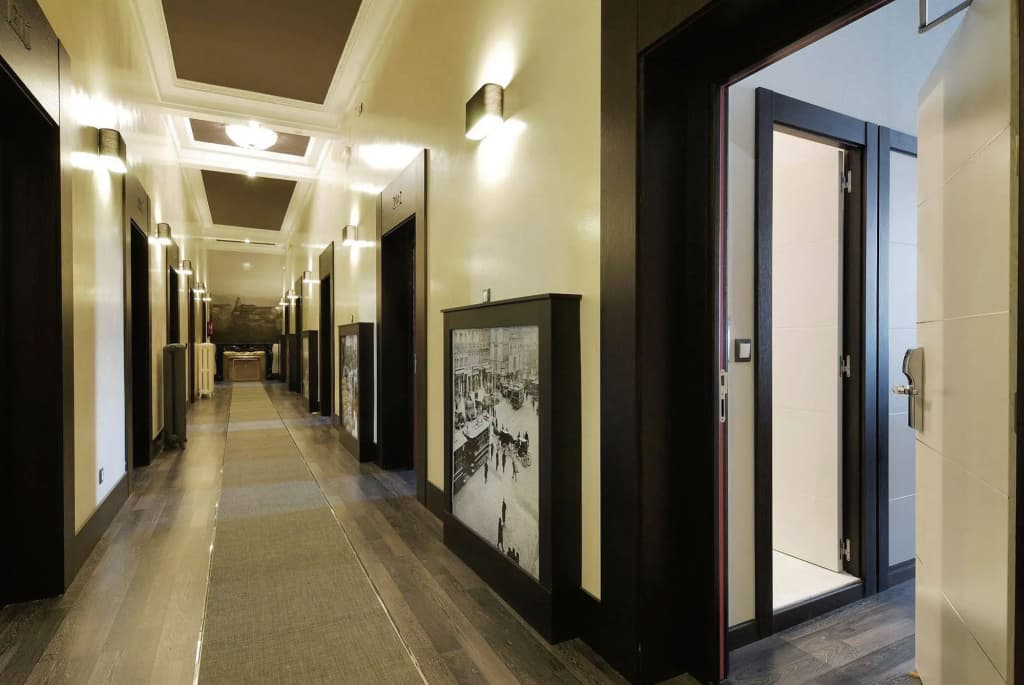 Alhambra Suites - photo 11