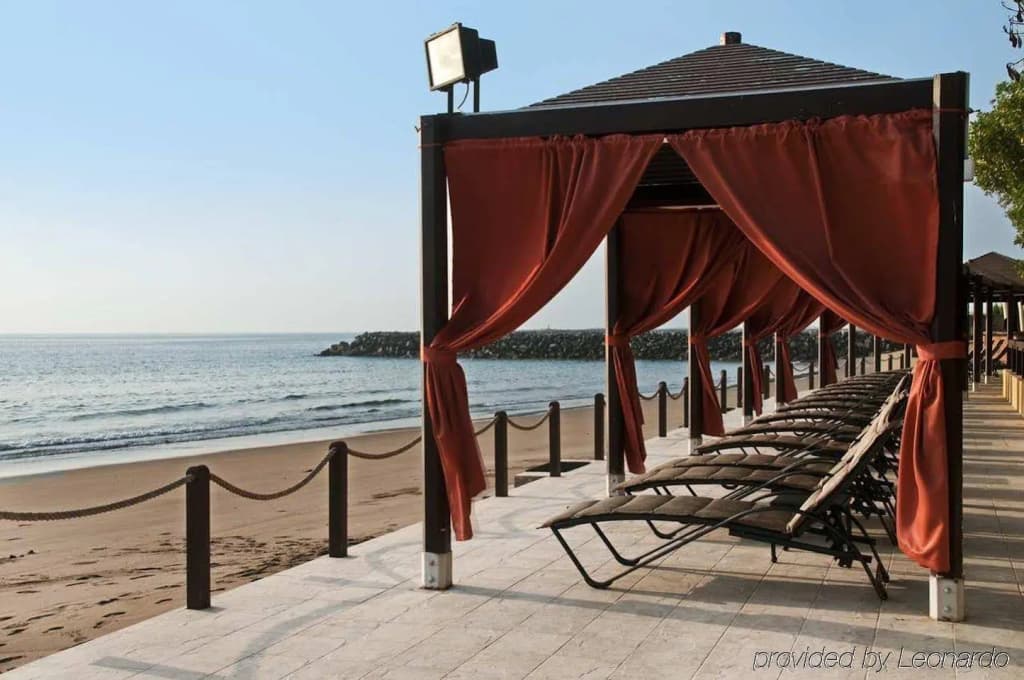 Hilton Fujairah Resort - photo 3