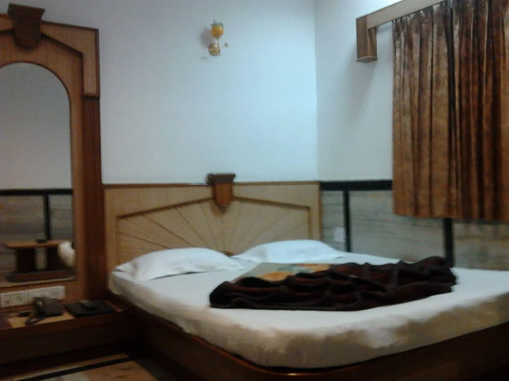 Anoop Hotel - photo 4
