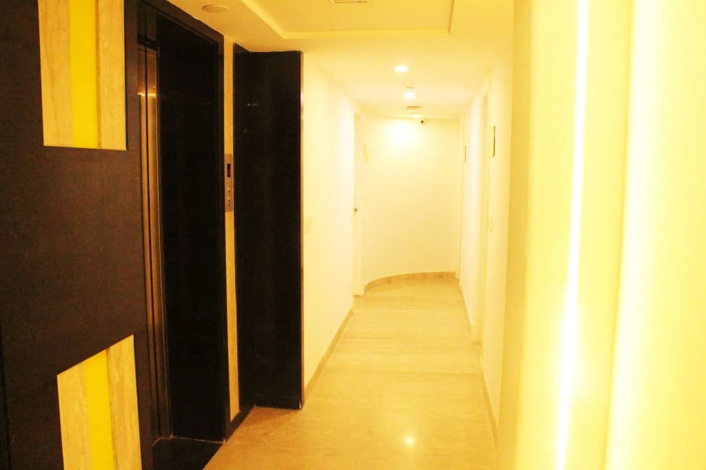 City Empire New Delhi - photo 14