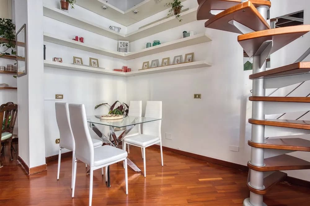 Inviting flat near the city centre - photo 11