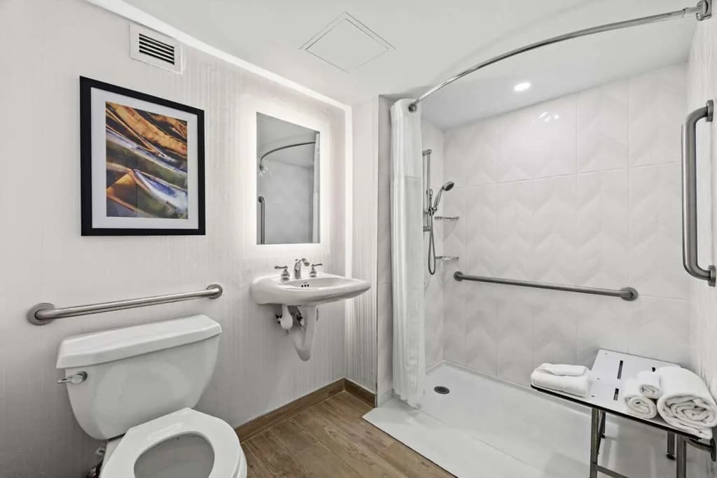 Doubletree By Hilton New York Jfk Airport Hotel - photo 7