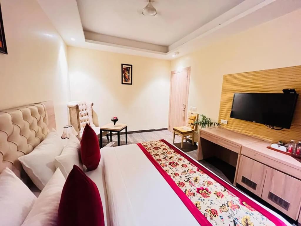 Treebo Hotel Banz - photo 27