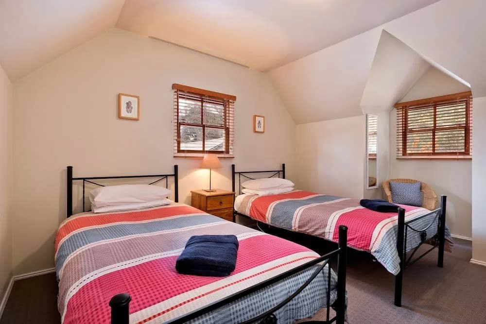 Bunyip Cottage - main photo
