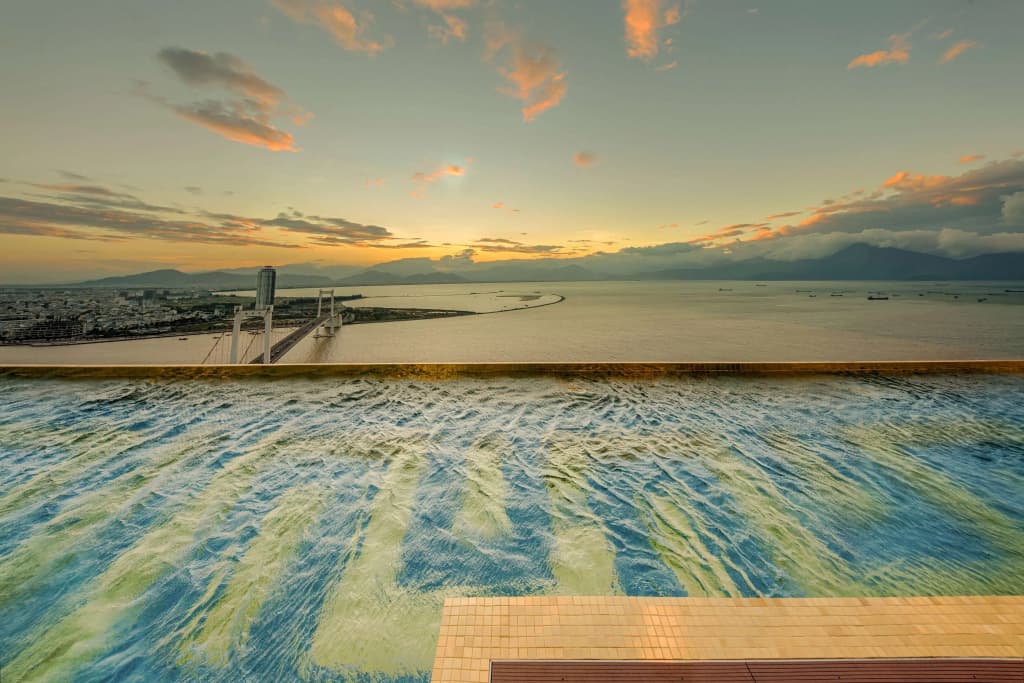 Wyndham Danang Golden Bay - photo 21