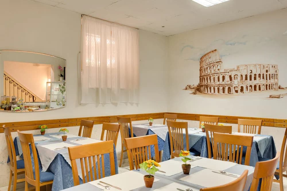 Hotel Lucia - photo 17