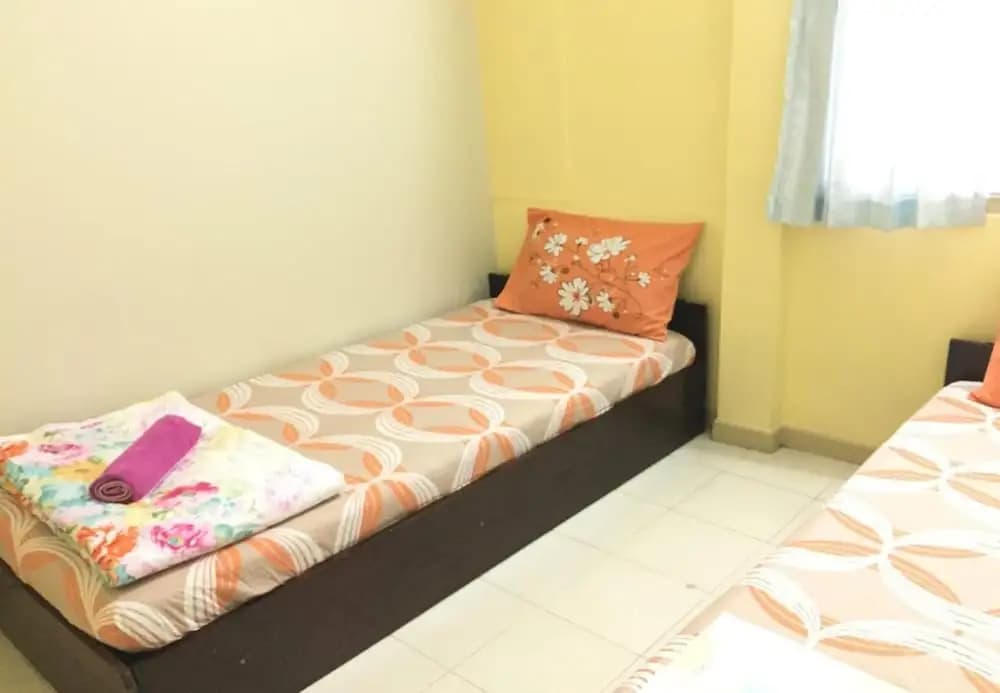 Nat 2 Guest House - photo 4