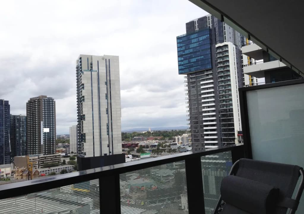 Southbank Views Deluxe Apartments - photo 5