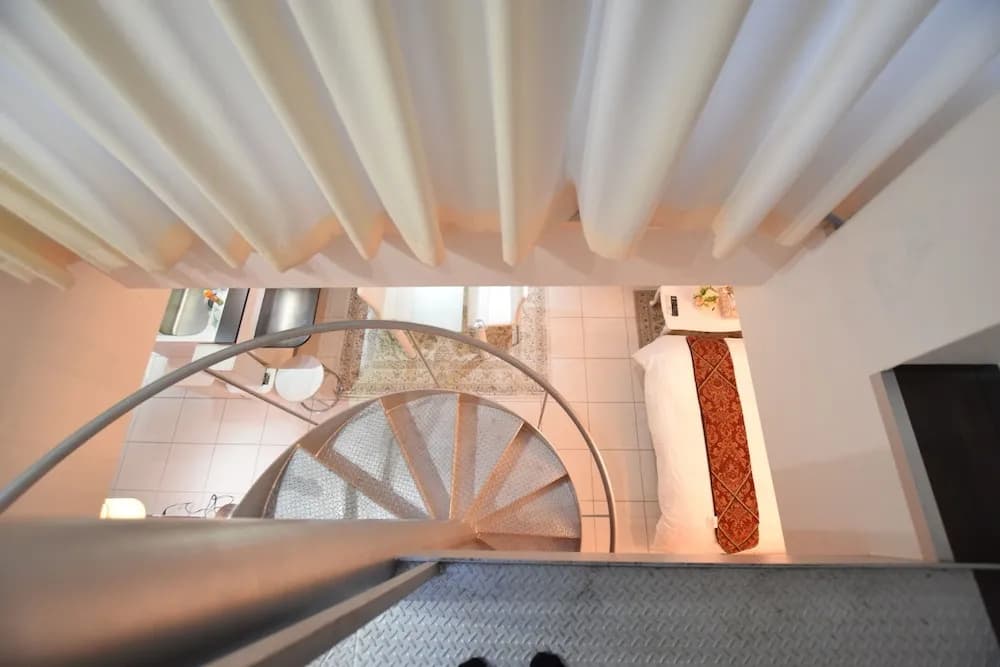 Mell-Theater 1102 - photo 2