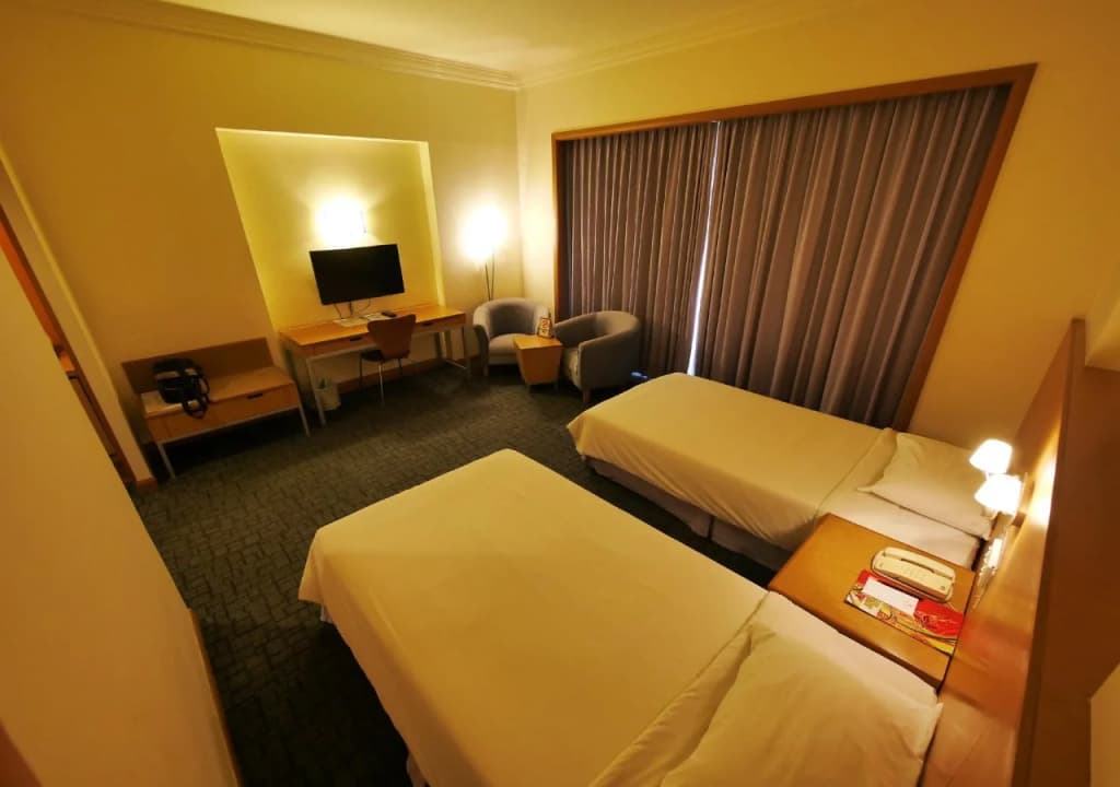 Premier Hotel - main photo