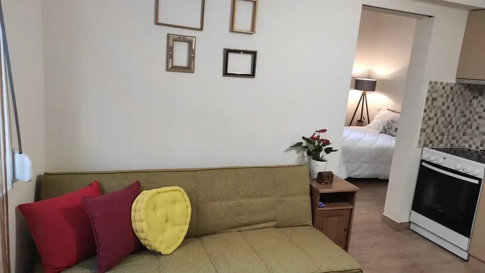 Athens Living Room - photo 13