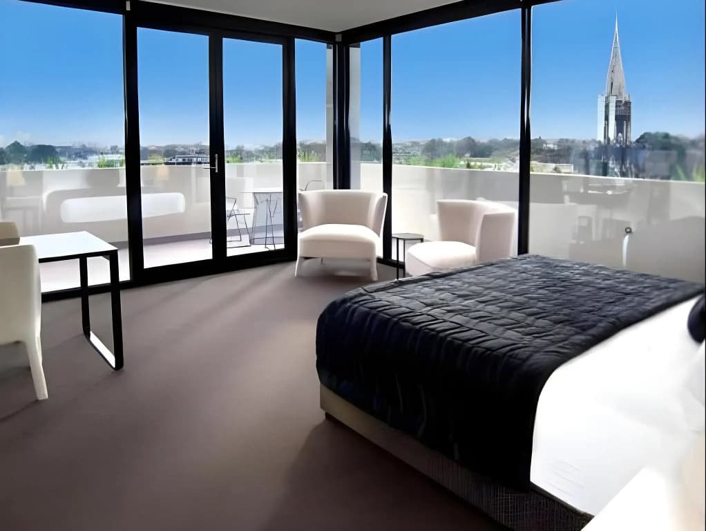 MainStay Suites Hawthorn - photo 22