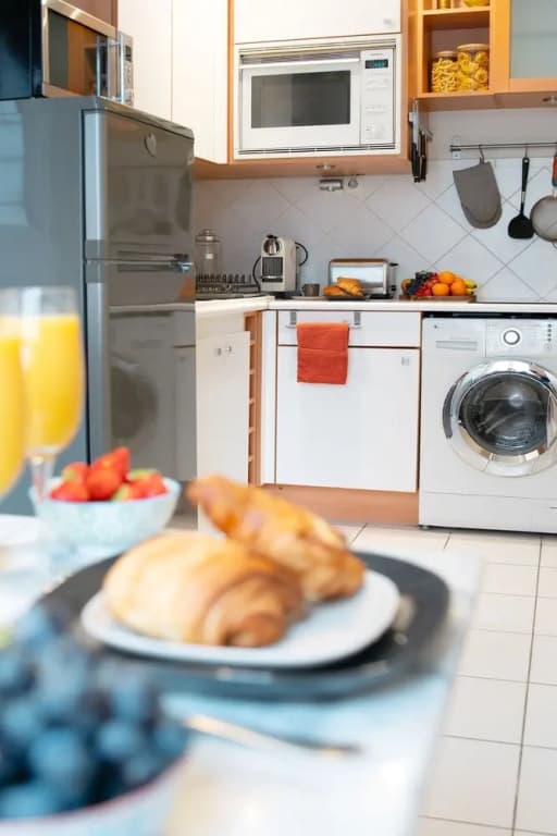 1BR Near Eiffel & Les Invalides - photo 16