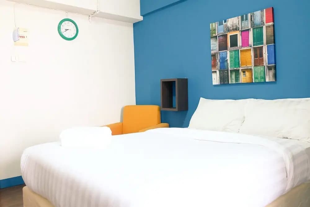 Artistic Studio Room Kebagusan City Apartement - photo 4