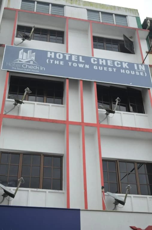 Check In Hotel - main photo