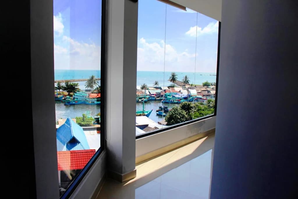 Nipola Hotel - photo 8