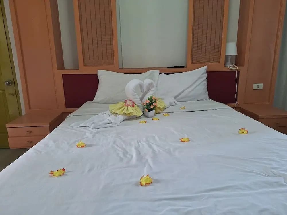 Happy 2 Hotel Pratunam - photo 3