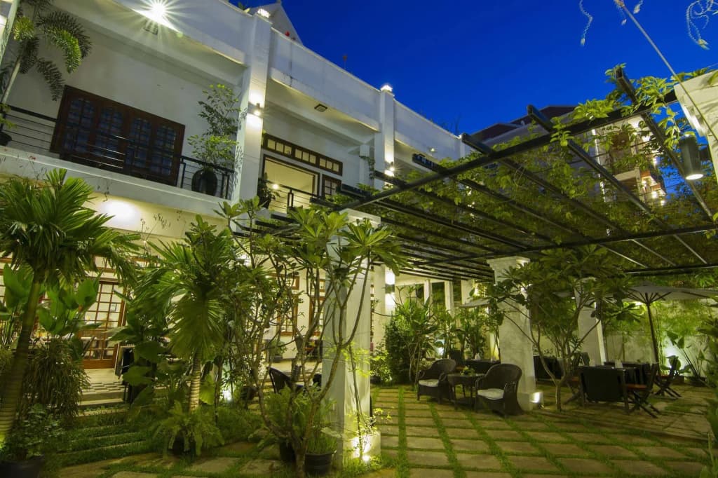 Apsara Centrepole Hotel - photo 1