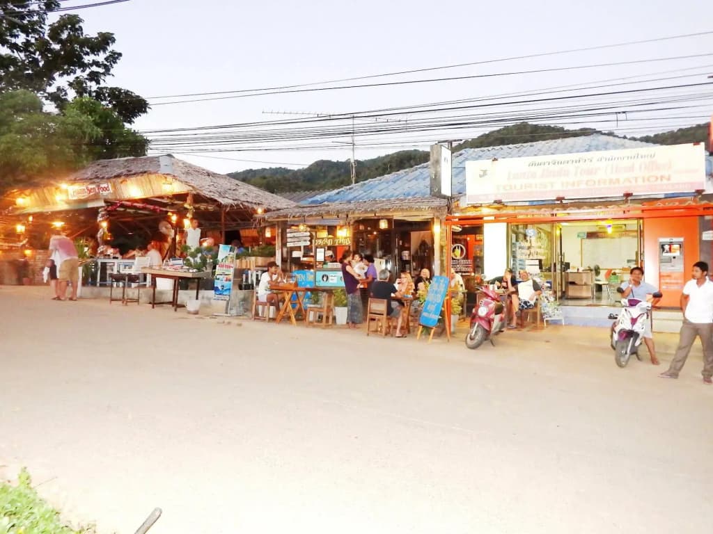 Jinda Hostel - photo 21