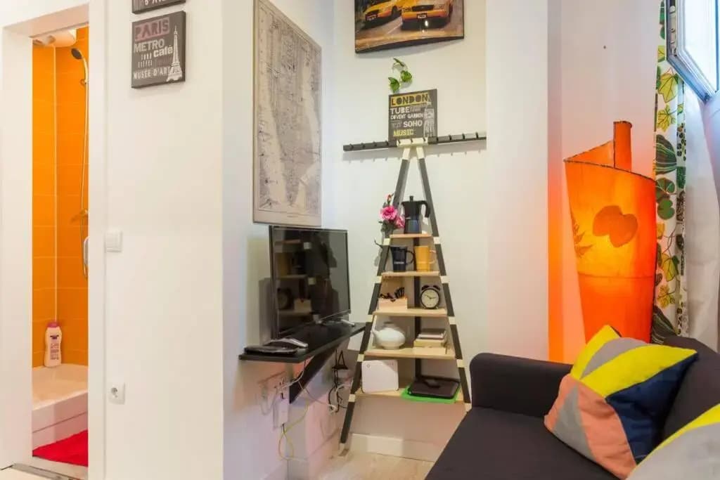 S32-Estudio con Wifi en Madrid Centro - photo 9