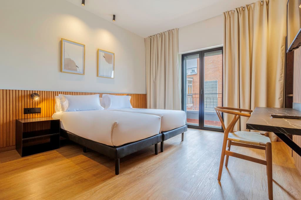 Hotel Acta Madfor - photo 5