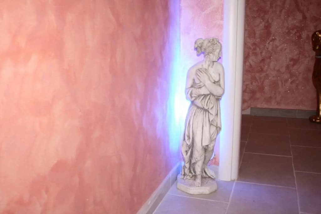 Pope's Suites - photo 14