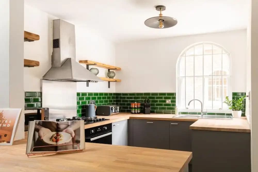 The Maida Vale Mews - Modern & Spacious 1BDR Home next to Venice Canals - photo 16