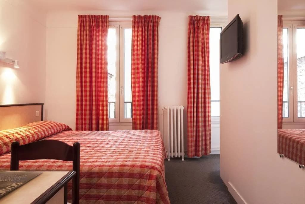 Pacific Hotel Fondary - photo 3